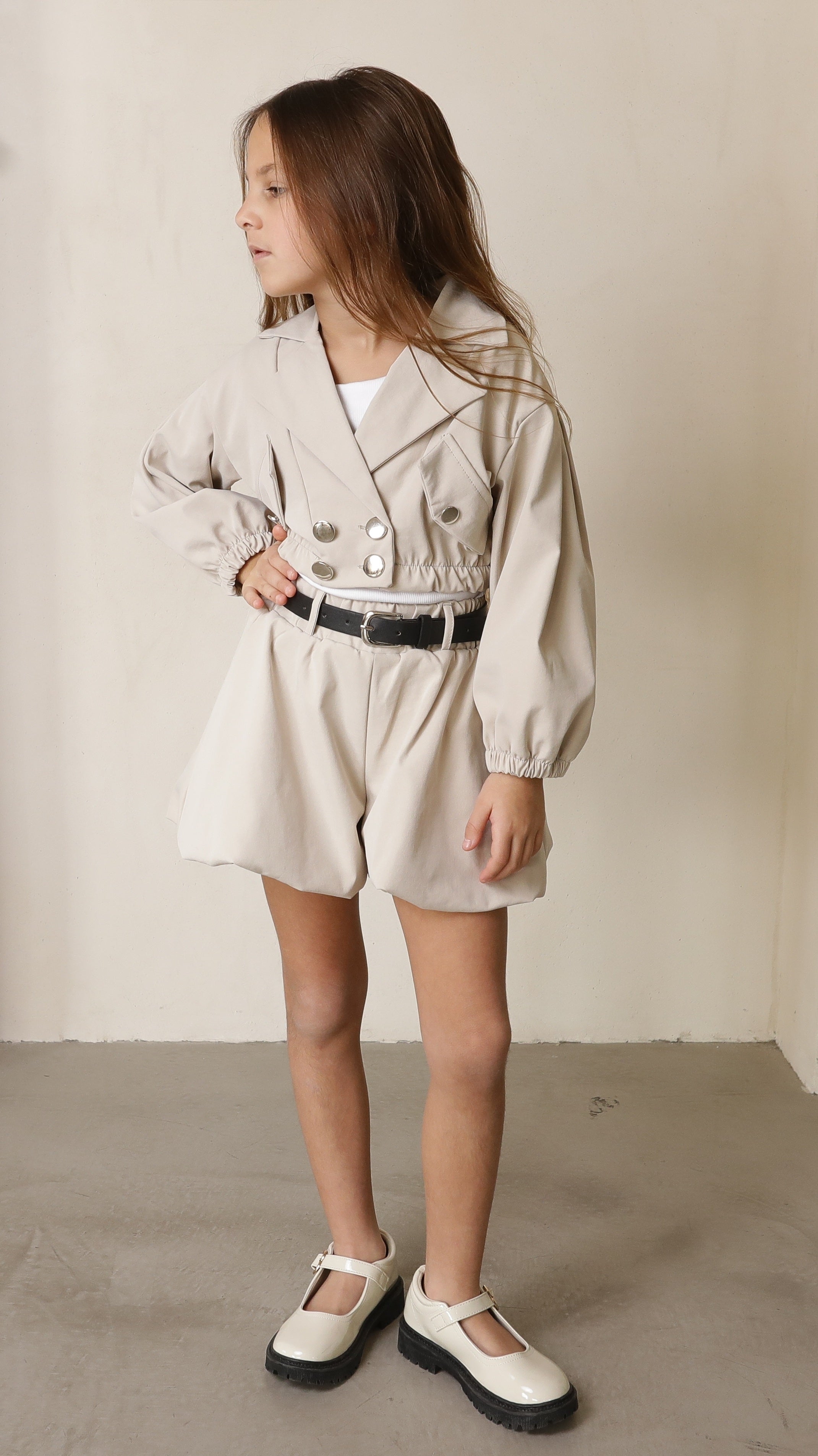 חליפה לבנות 3 חלקים מכנס חולצה וג'קט