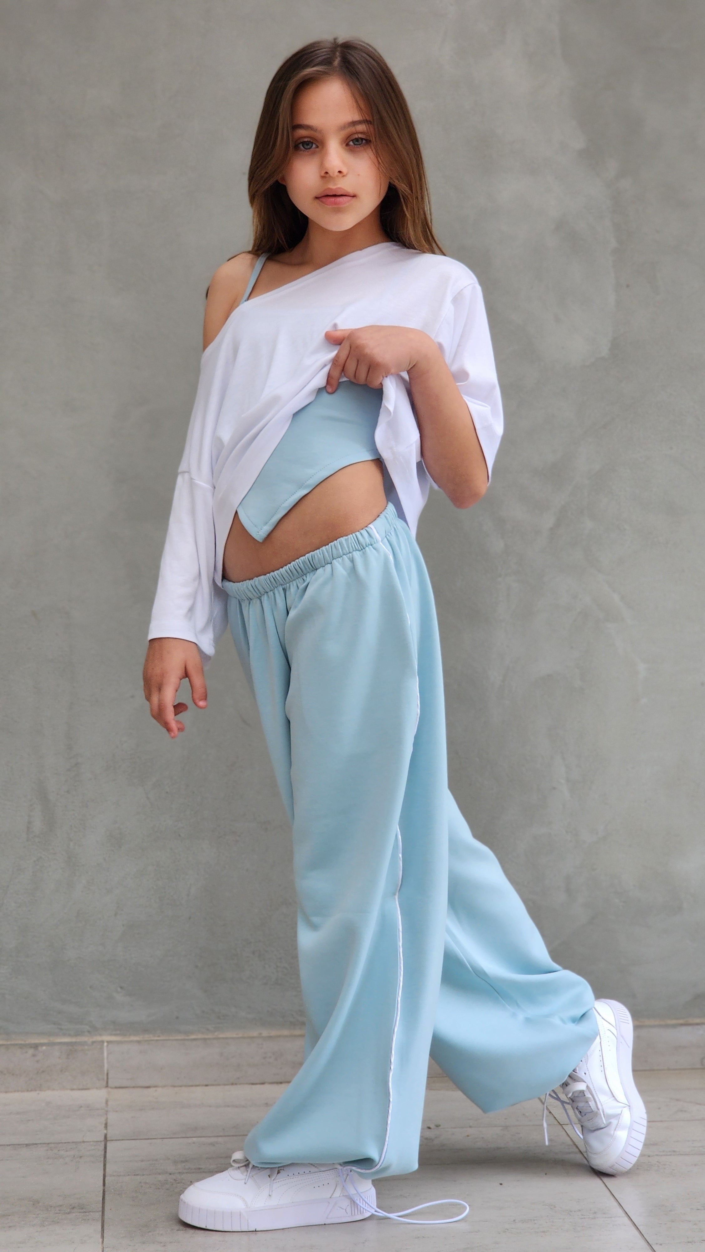 חליפת היפ הופ מכנס חולצה וגופייה לבנות