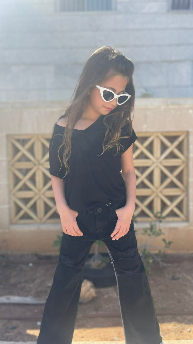 חולצת וי לילדה כולל גוזייה