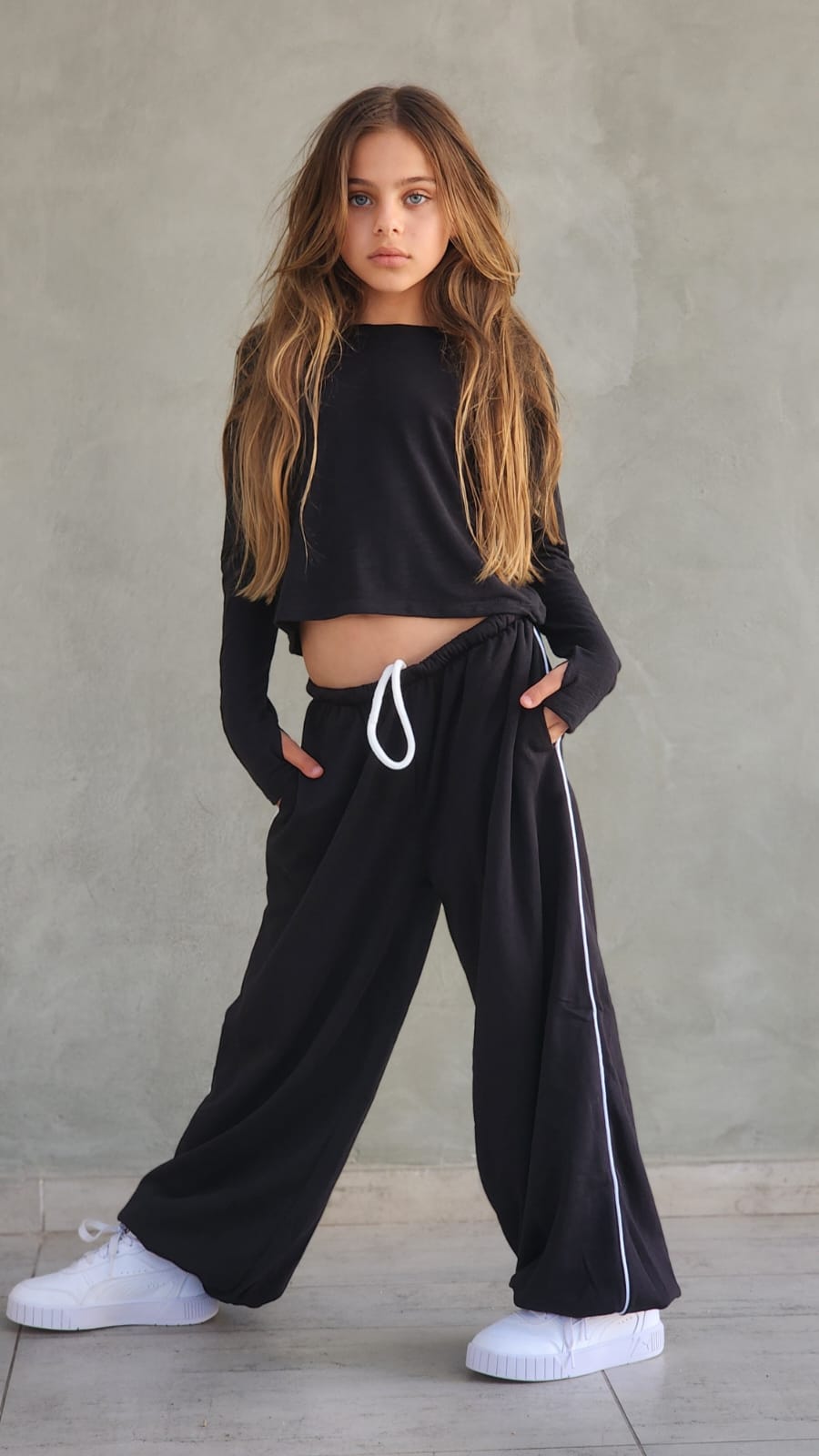 מכנסי היפ הופ שחורים