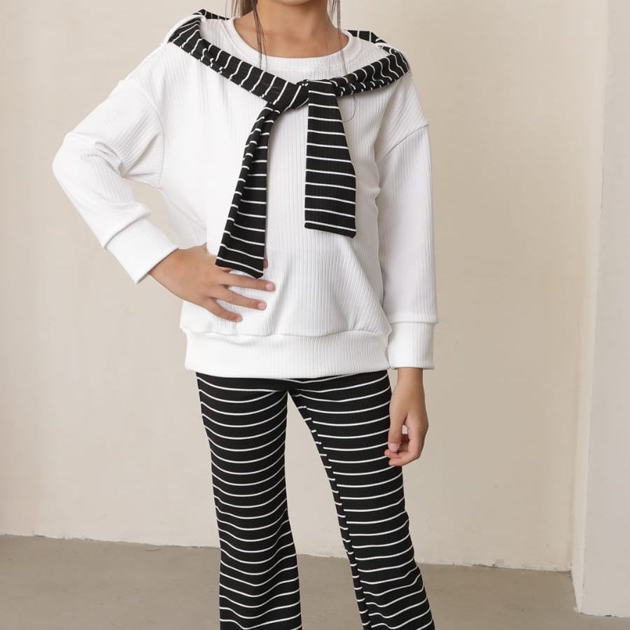 סט טייץ פסים פדלפון חולצת אוברסייז וצעיף