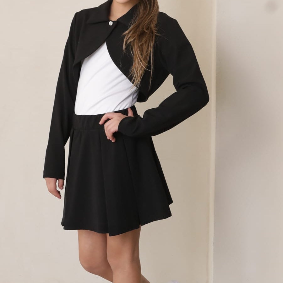 סט חצאית כפלים חולצה וג'קטון