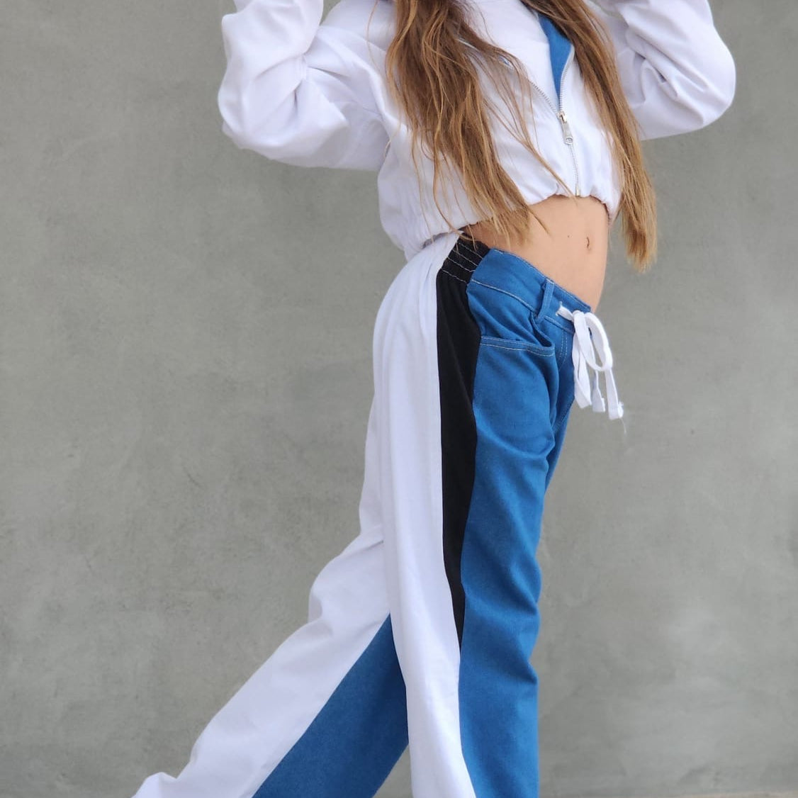 חליפת ג'קט קפושון מכנס משולב וגופייה