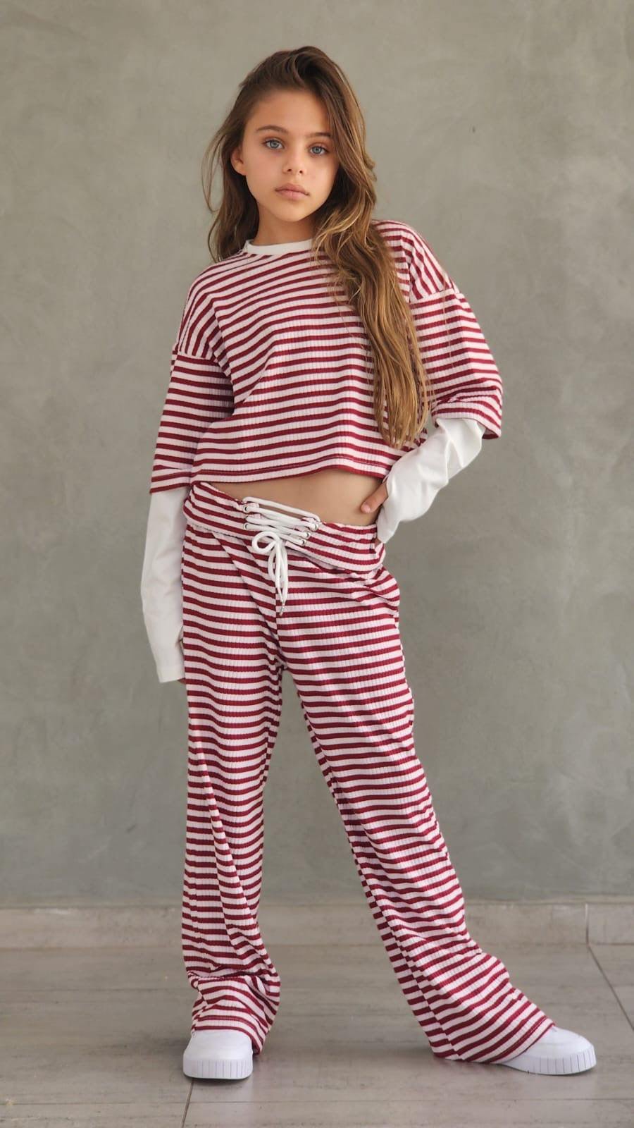 חליפת סריג פסים מכנס וחולצת שרוול כפפה