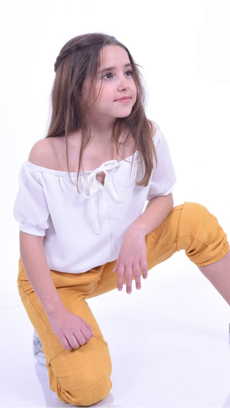 חולצת לילדה שרוול קצר קשירה לבנה
