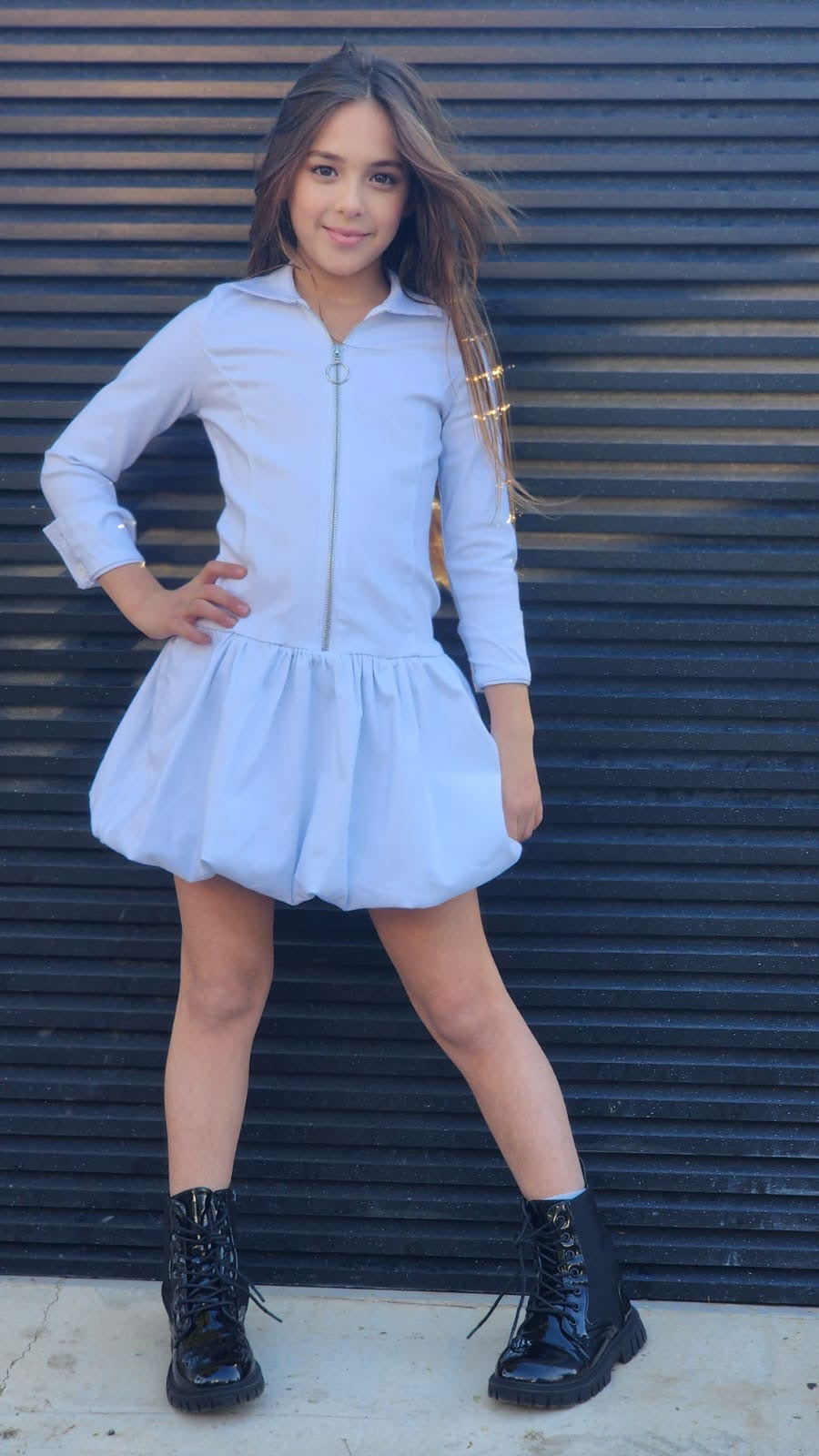 שמלת לייקרה חצאית בלון