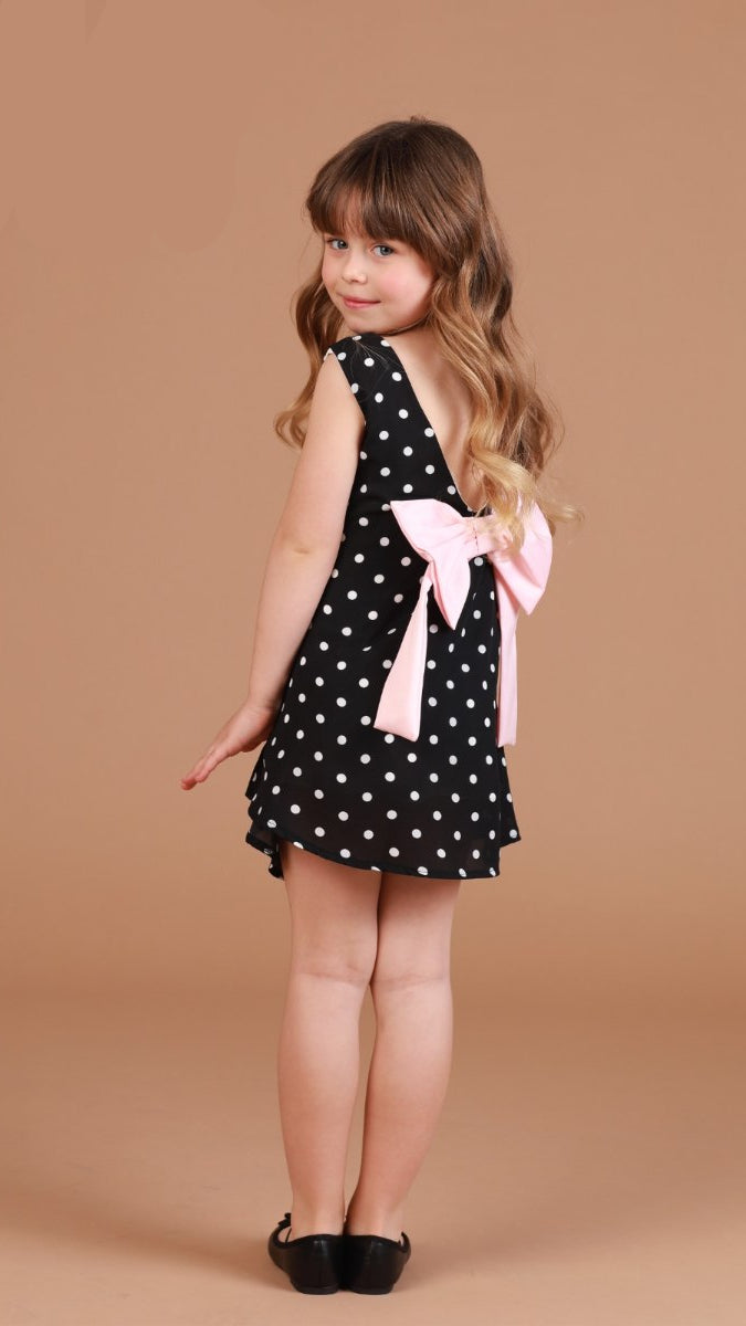 שמלה לילדה וי פפיון גב