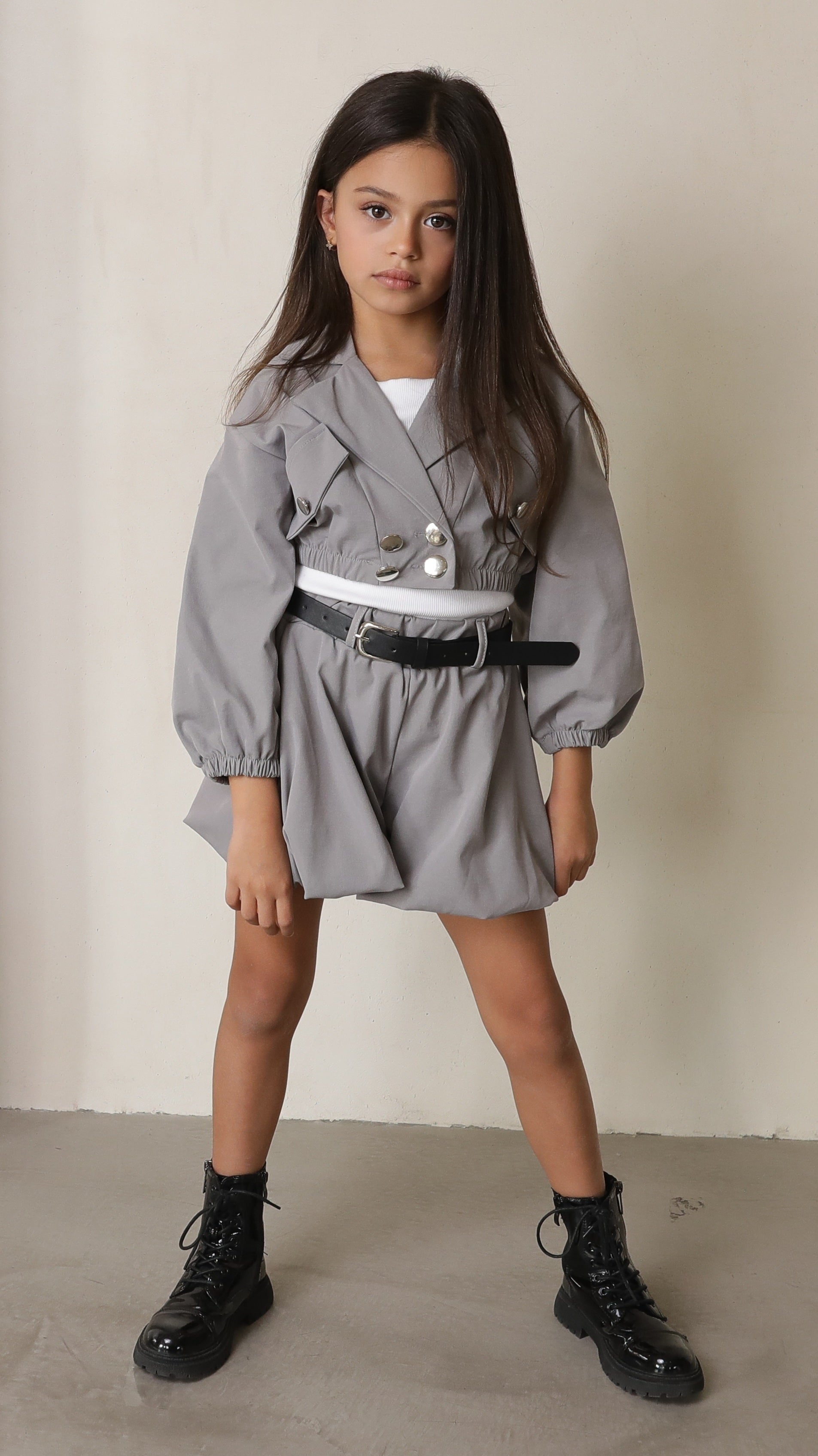 חליפה לבנות 3 חלקים מכנס חולצה וג'קט