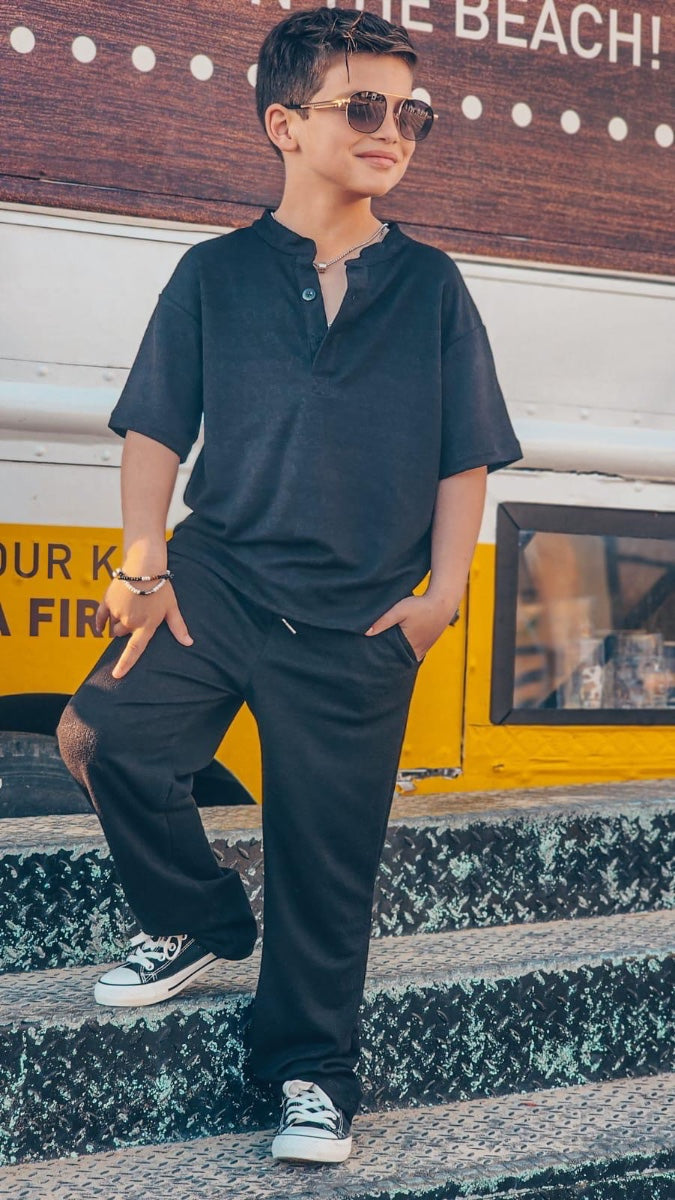 סט בנים חולצת כפתורים ומכנס