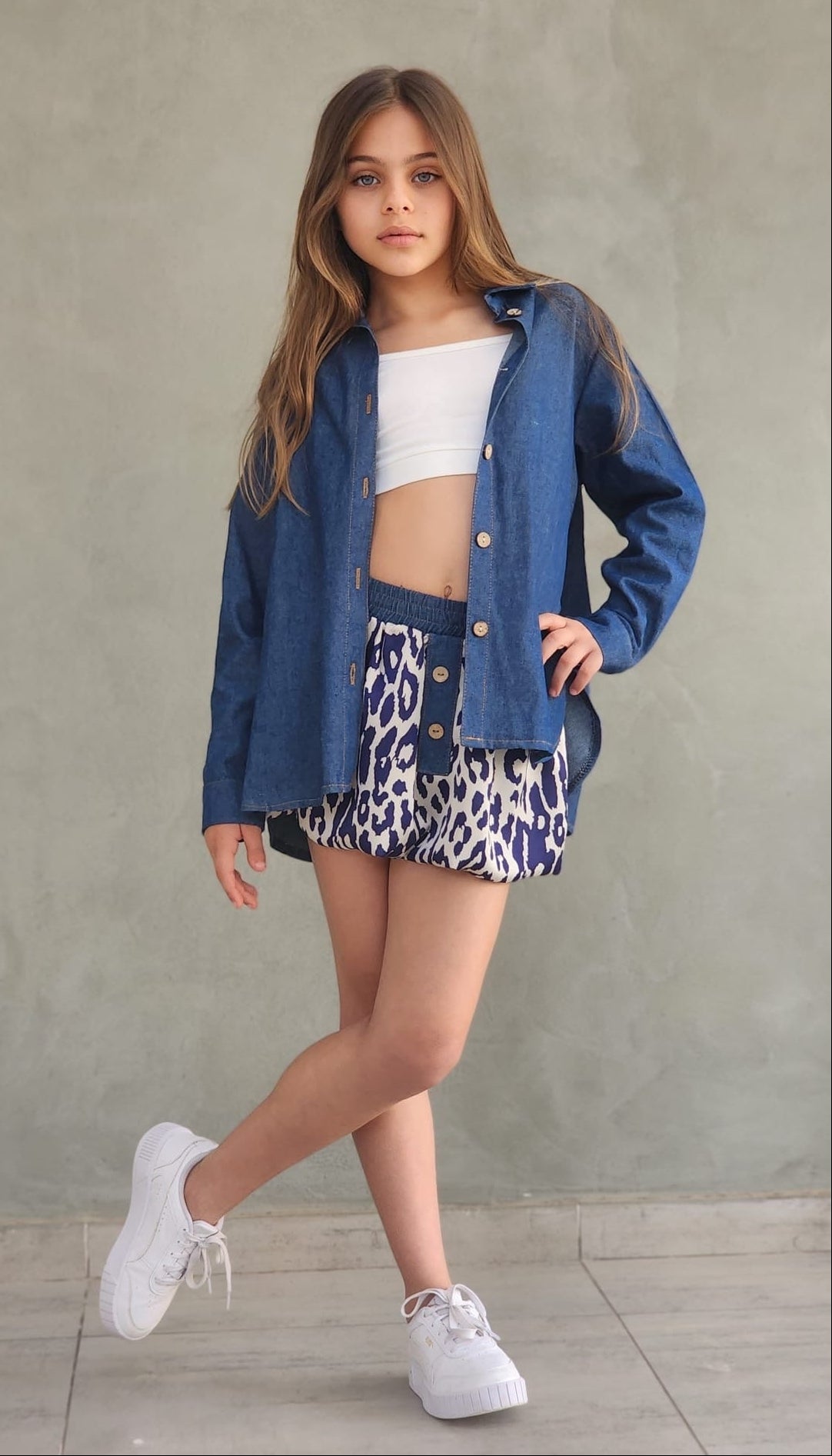 בגדי ילדות ונערות דיון