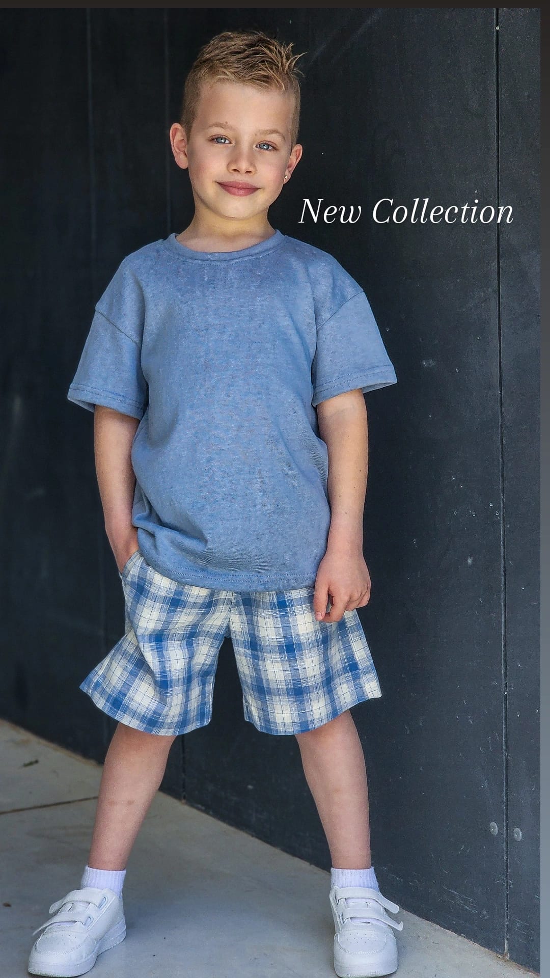 סט כחול לבנים מכנס ברמודה משבצת וחולצת סלאב אוברסיז 