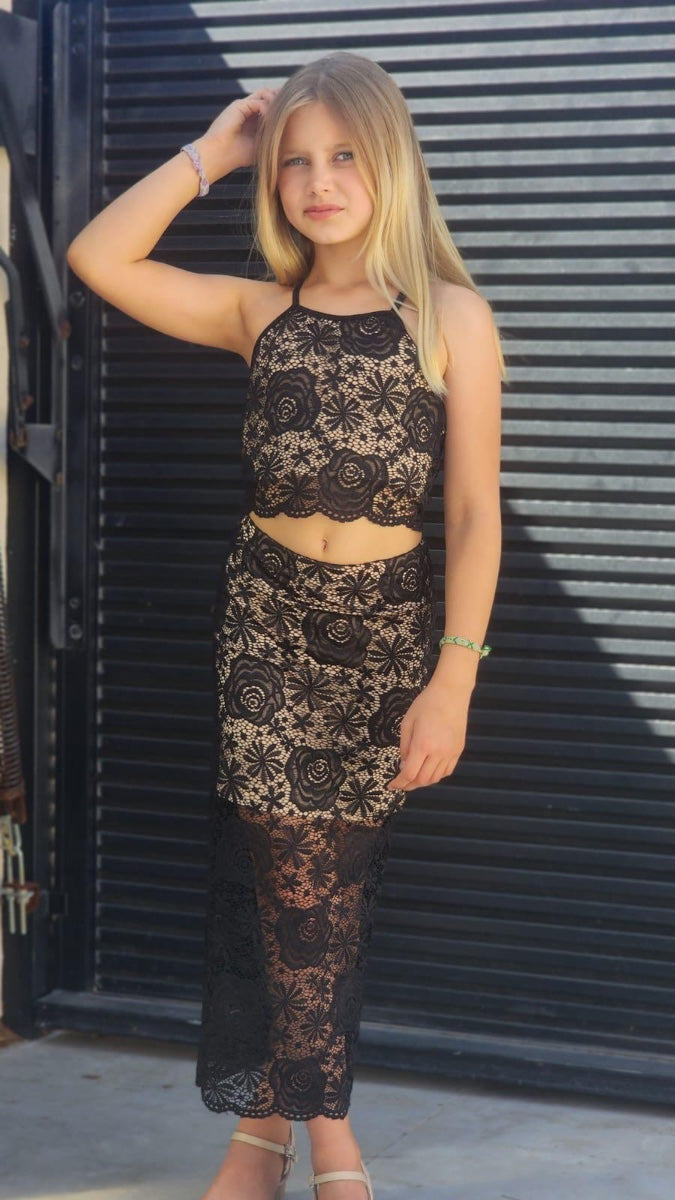 סט תחרה מידי