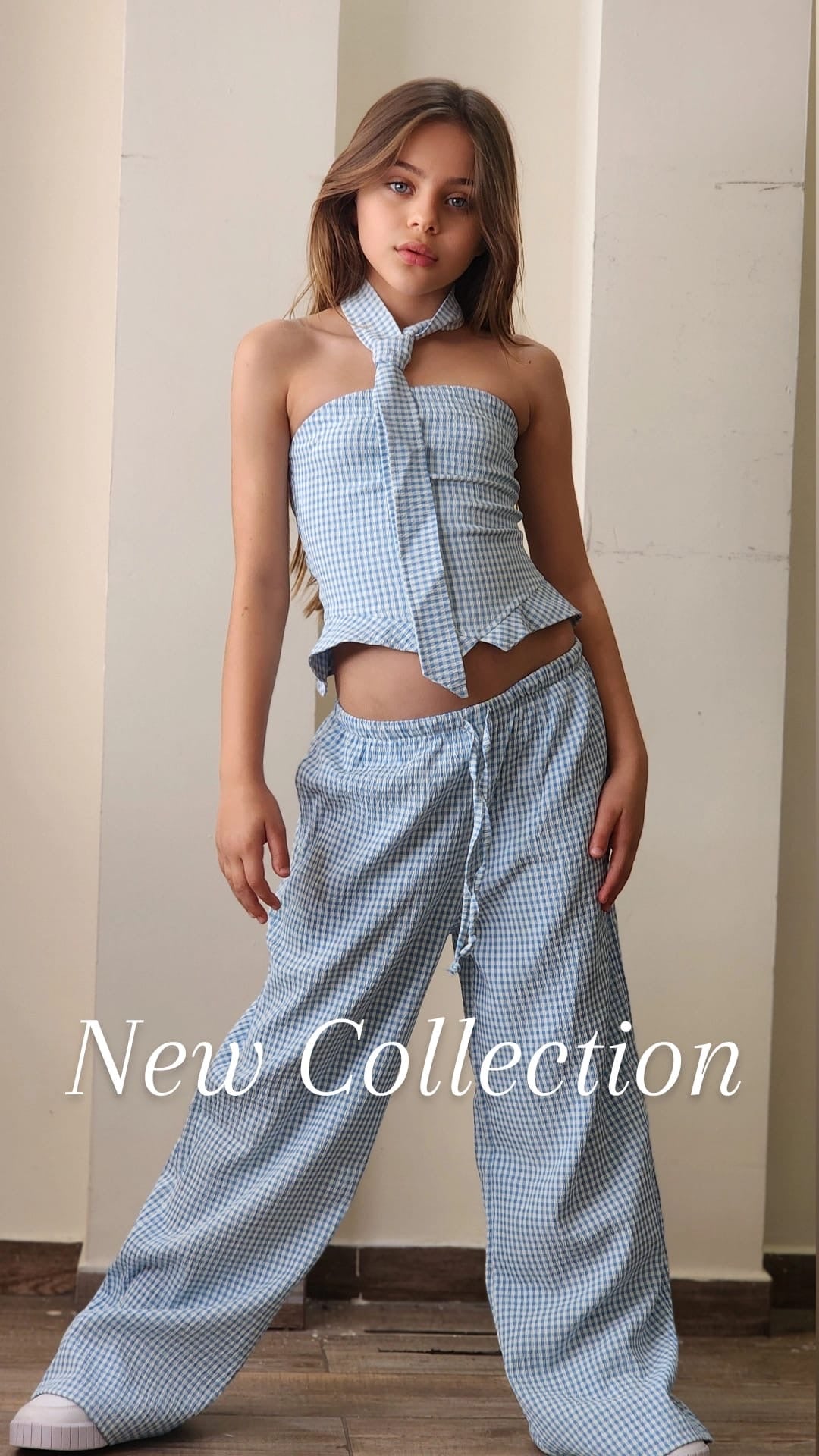 סט משבצות פפיטה - מכנס רחב סטרפלס עם גומי כיווץ ועניבה