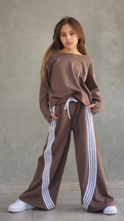 חליפת היפ הופ 4 פסים