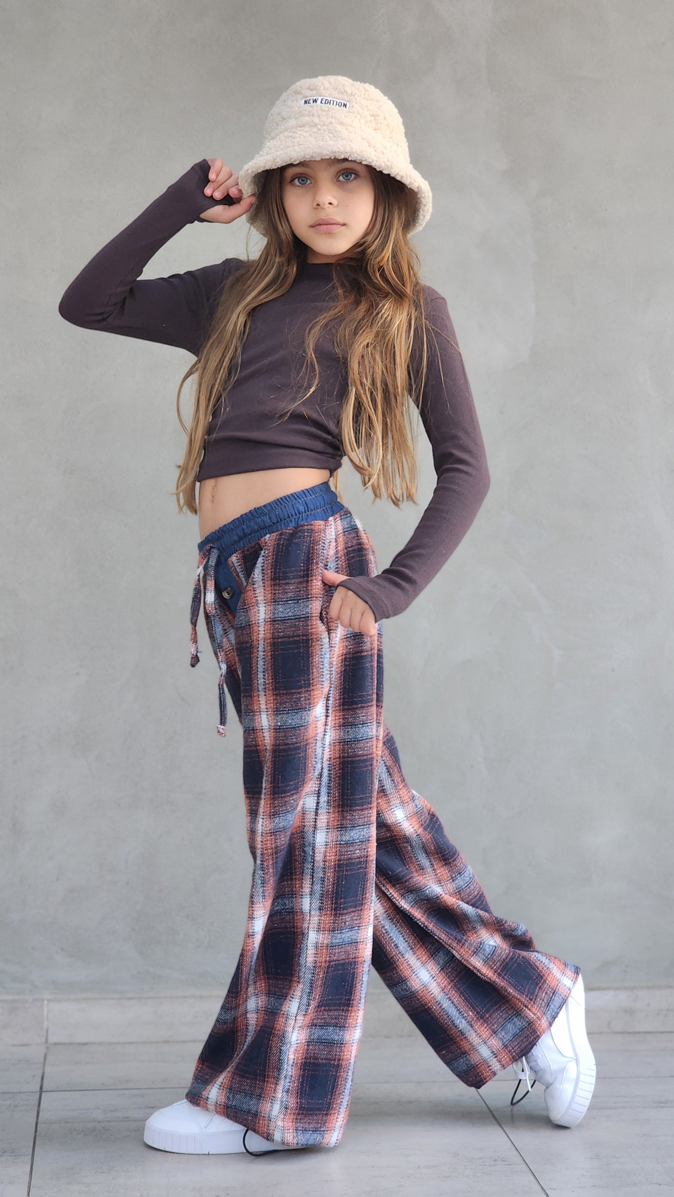 מכנס משובץ חולצה שרוול ארוך לילדות