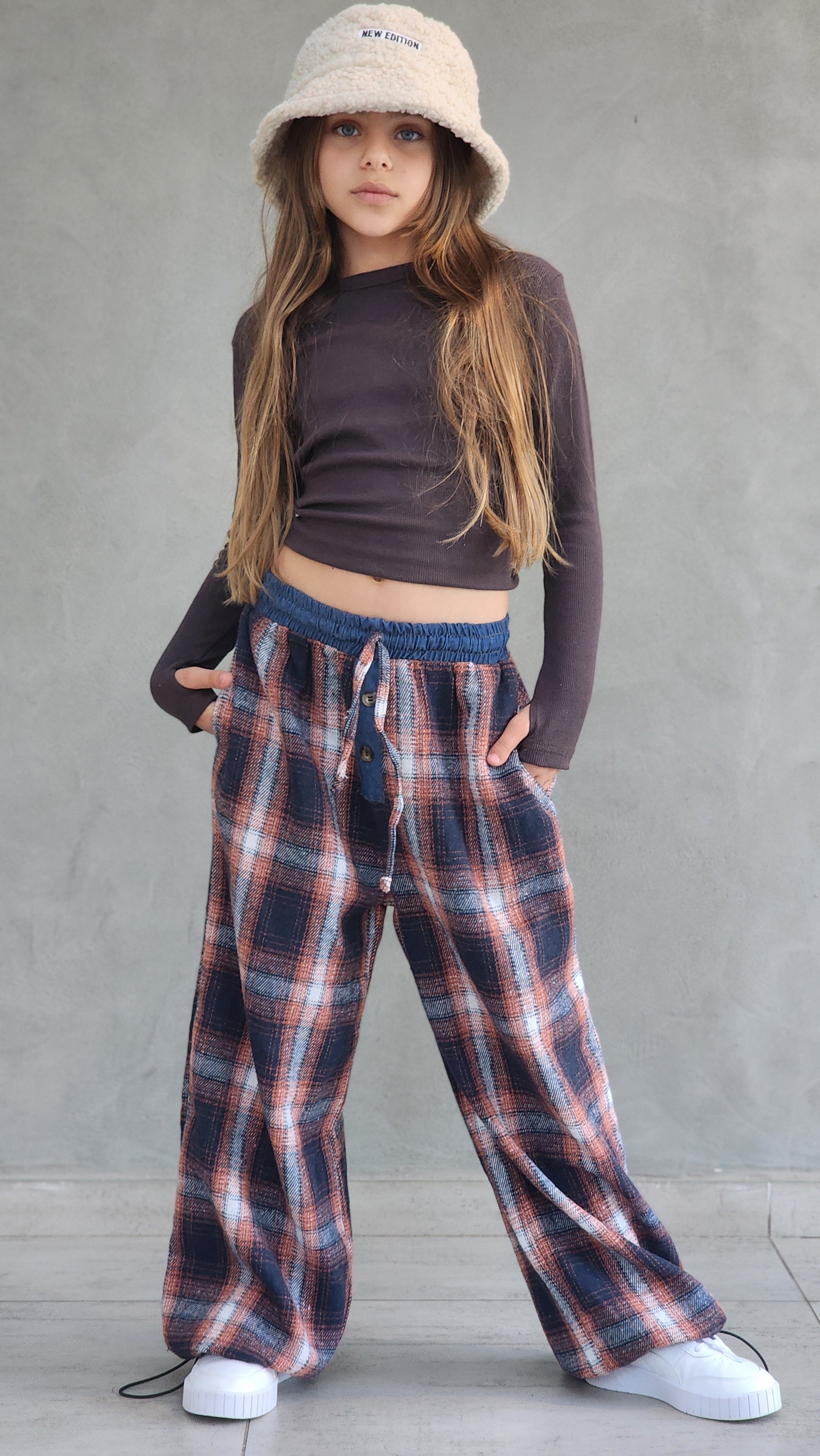 מכנס משובץ חולצה שרוול ארוך לילדות