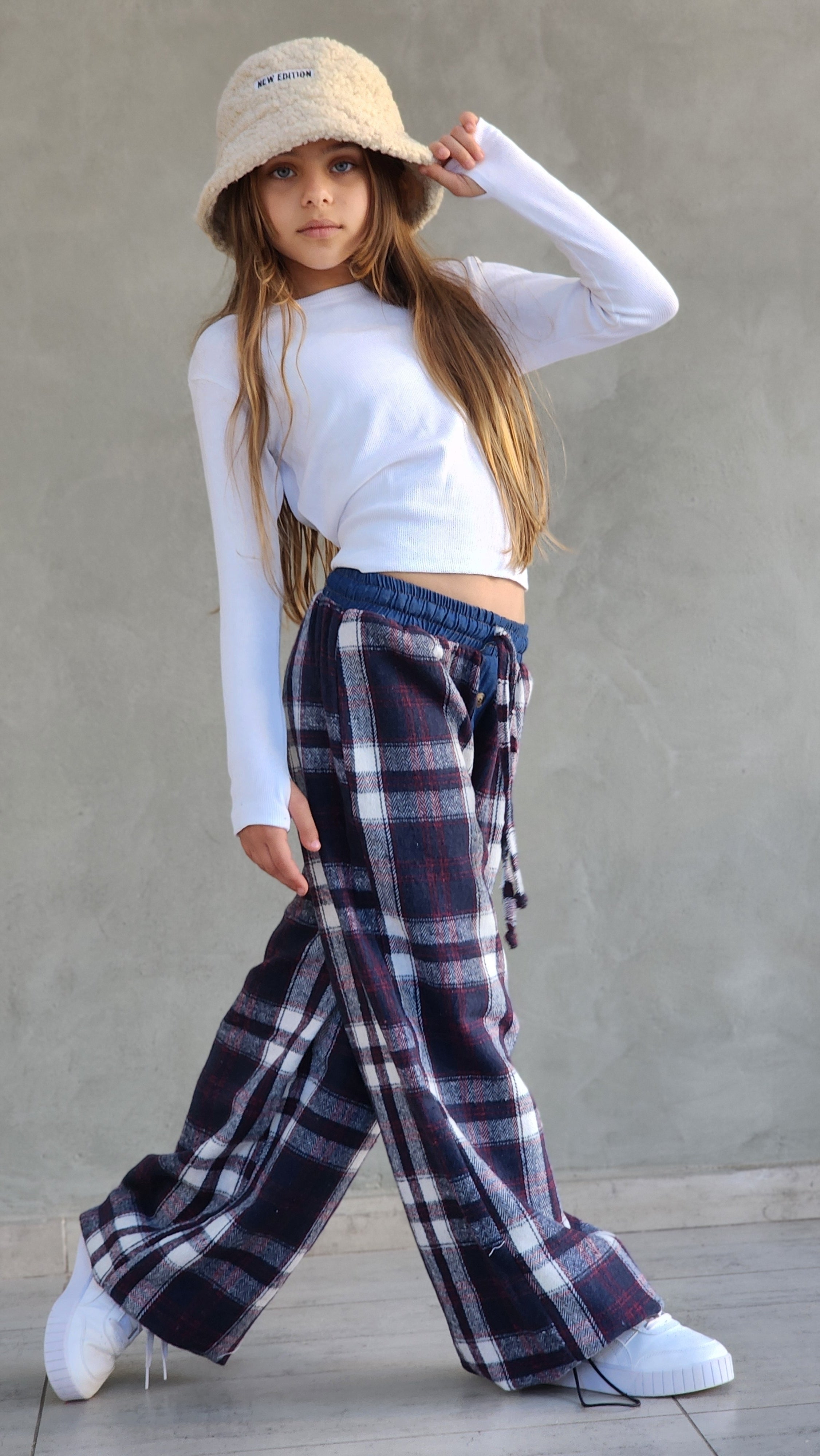 מכנס משובץ חולצה שרוול ארוך לילדות