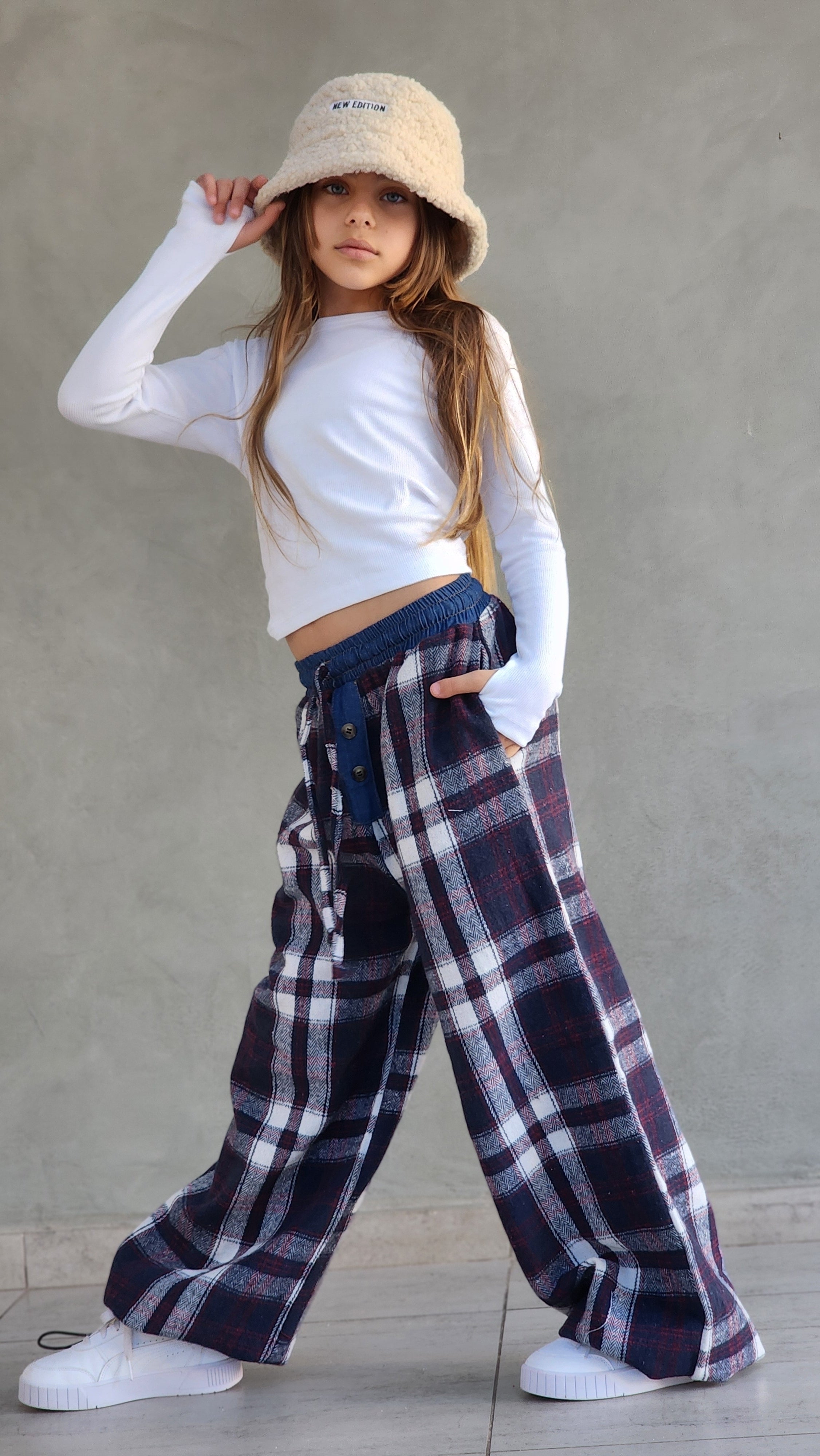 מכנס משובץ חולצה שרוול ארוך לילדות