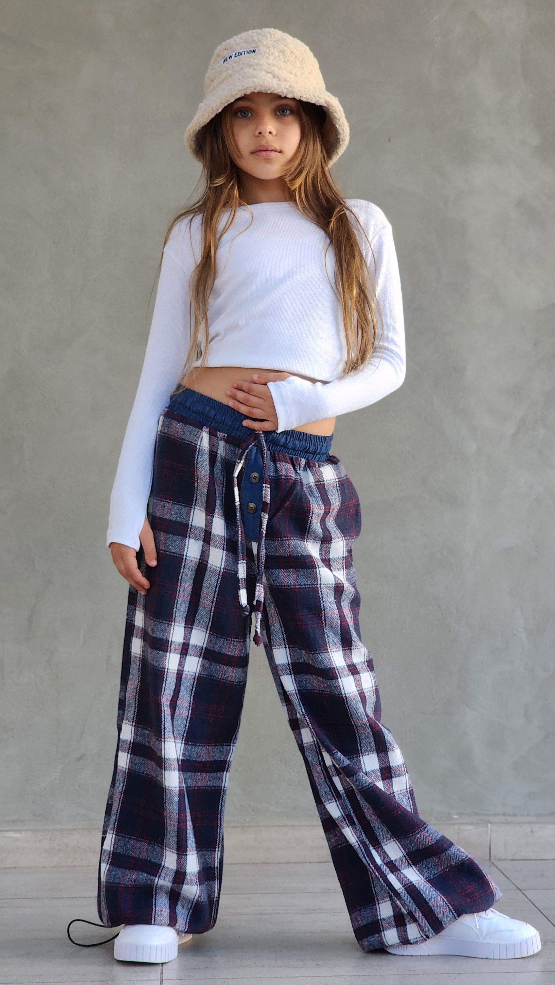 מכנס משובץ חולצה שרוול ארוך לילדות