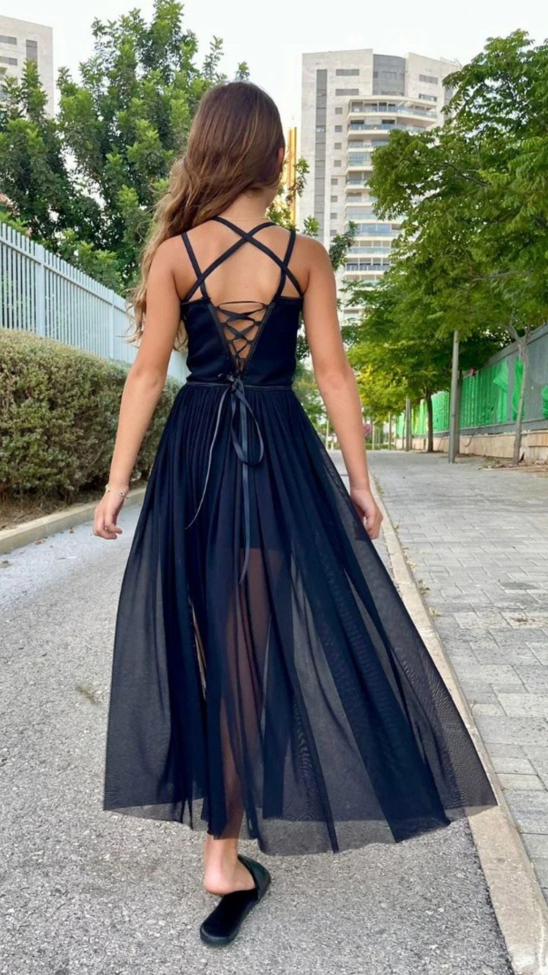 שמלת מקסי קשירה בגב