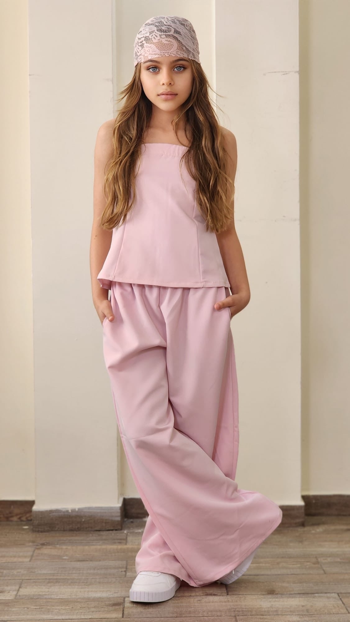 סט מכנס רחב ומחוך רוכסן גב