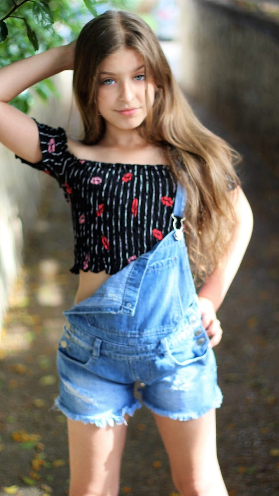 חולצת סטרפלס כיווצים לילדה נערה