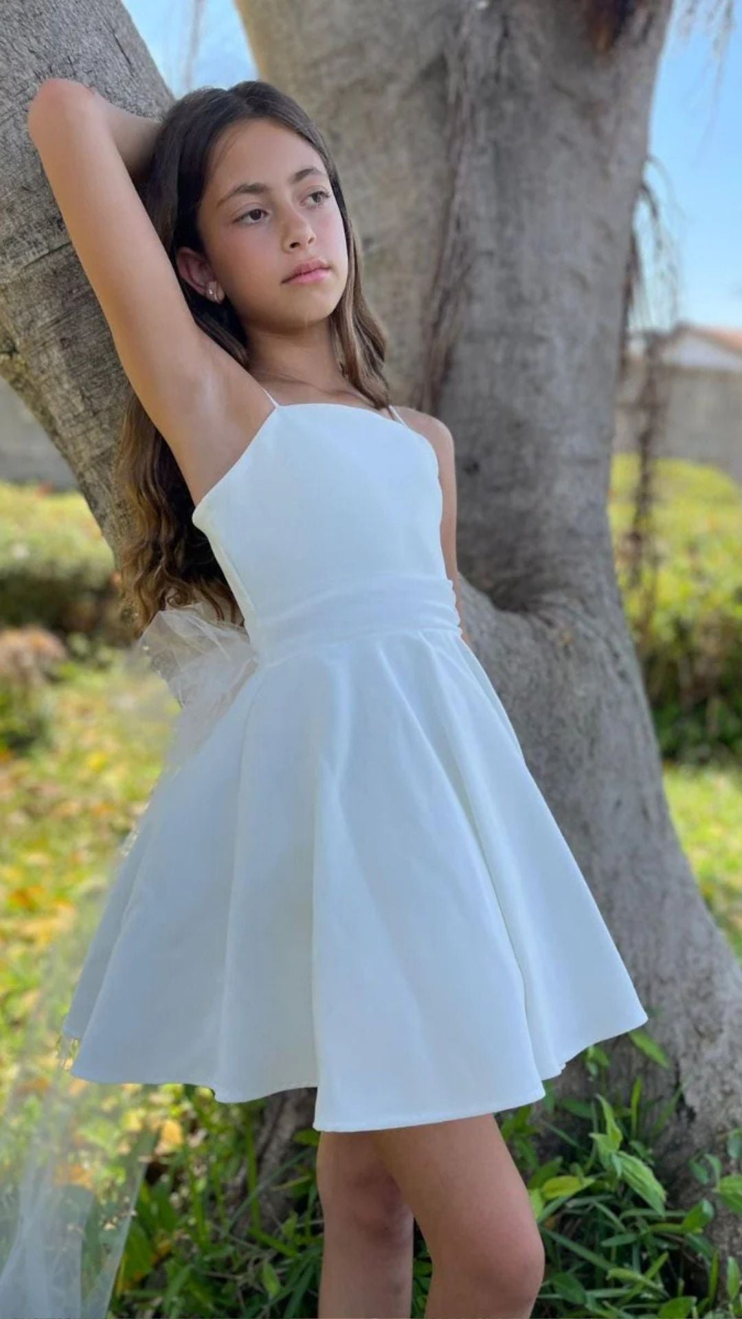 שמלת אלגנט פפיון קשירה בגב