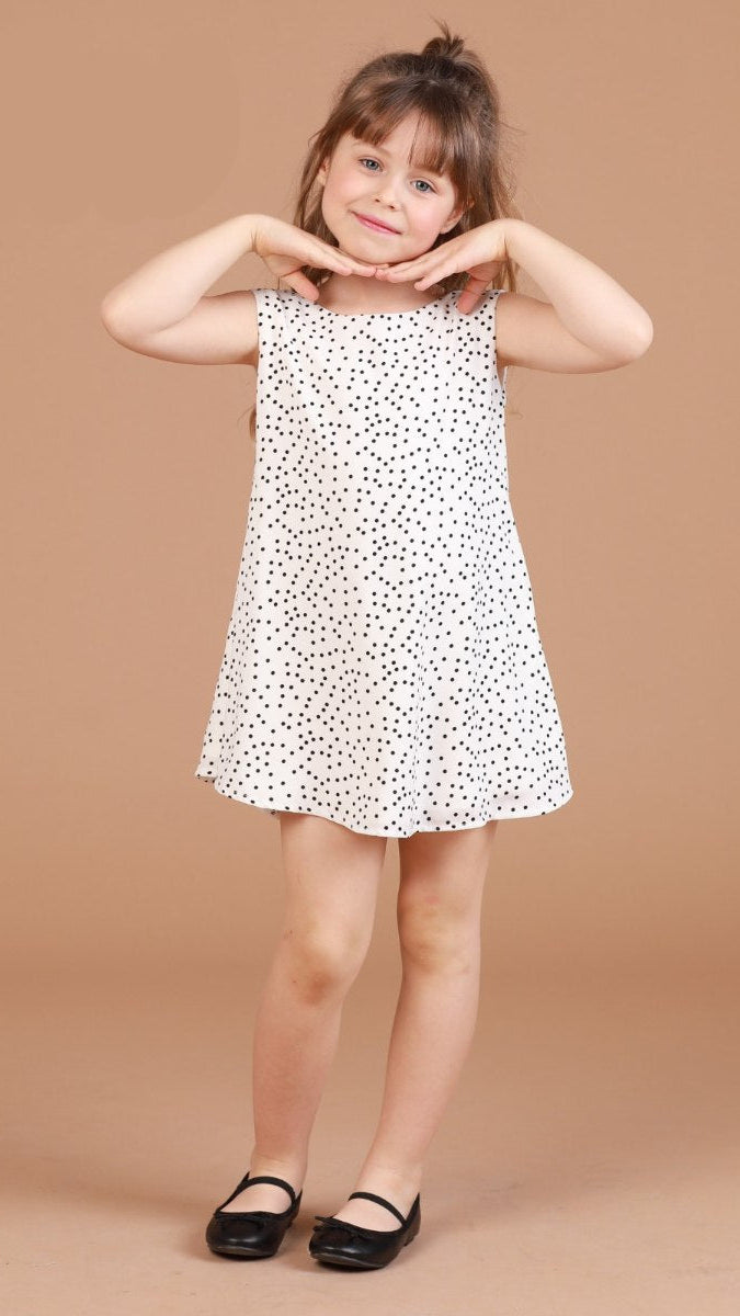 שמלה לילדה וי פפיון גב