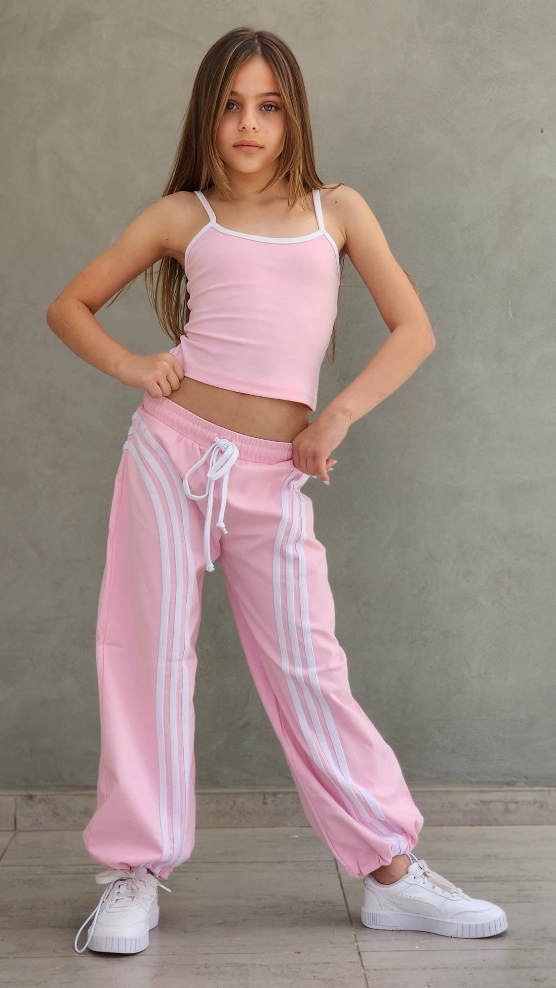 חליפת היפ הופ וורודה לילדות ונערות
