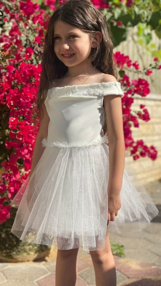 שמלה לילדה לארוע שושבינה בת מצווה לבנה