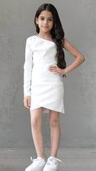  שמלה לילדה לארוע כתף אחת וקולר לבנה