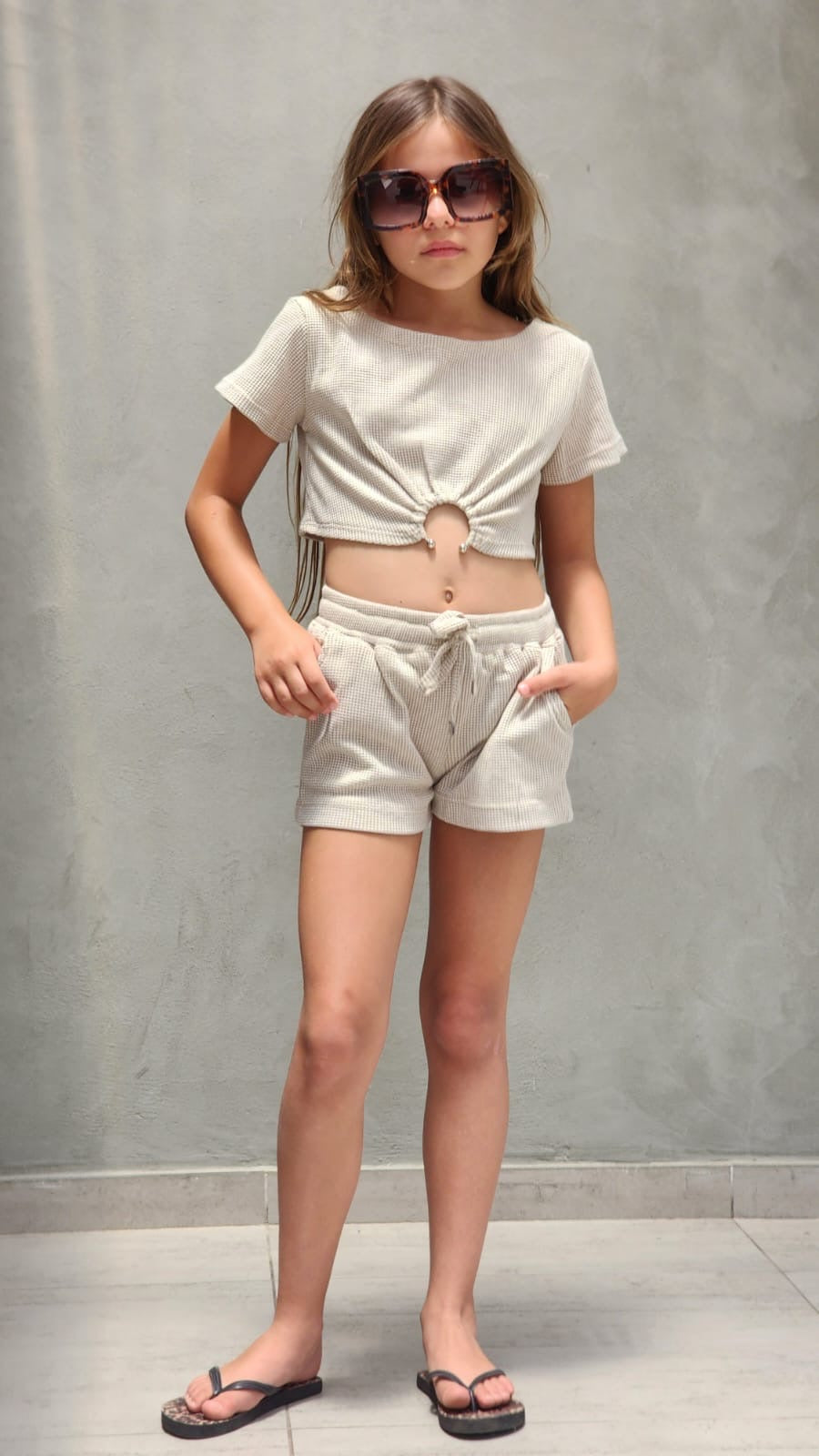 סט וופל שורט וחולצת חישוק