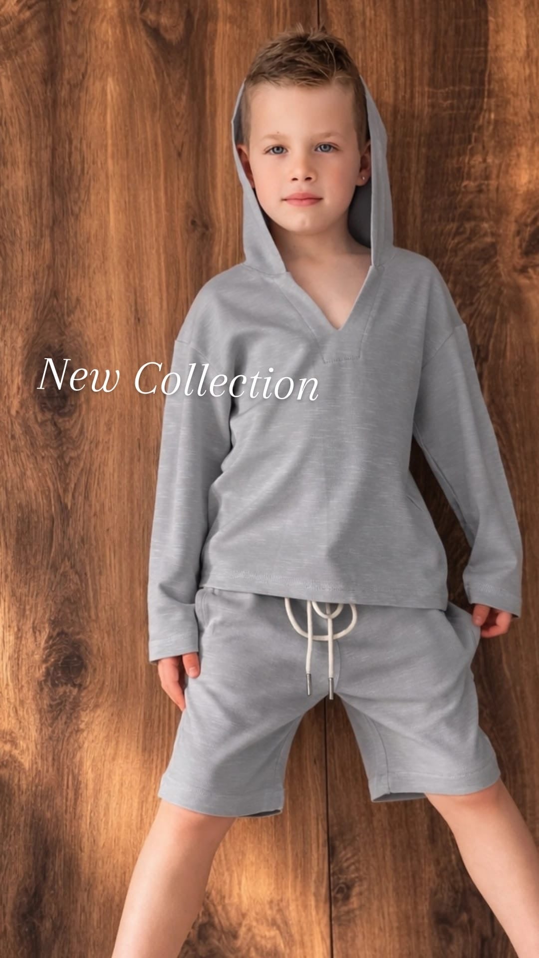 סט סריג טקסטורה ברמודה וחולצת קפושון