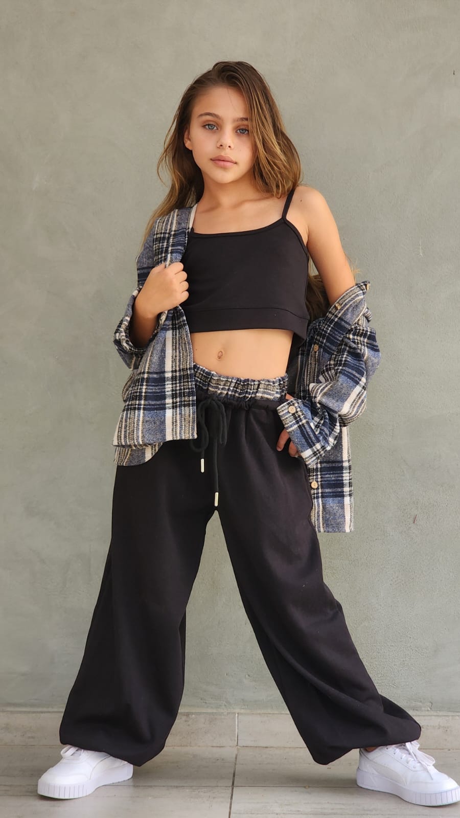 חליפה אינטרלוק מכנס חולצה גוזייה