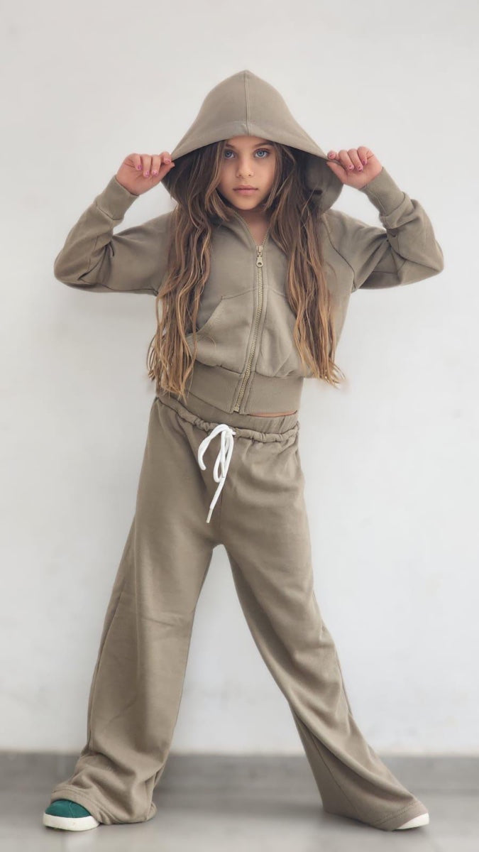 סט פרנצ׳טרי מכנס רחב וג׳קט רוכסן