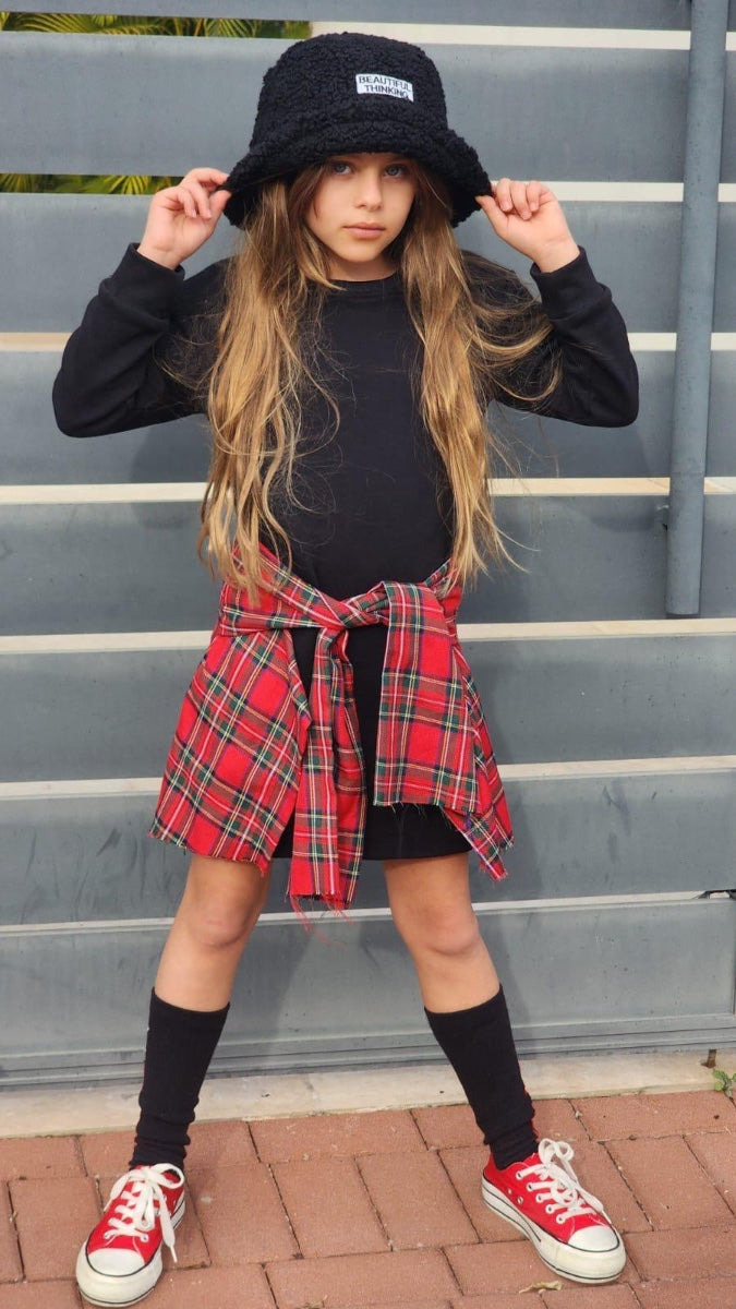 שמלת פרנצ׳טרי אנפיניש