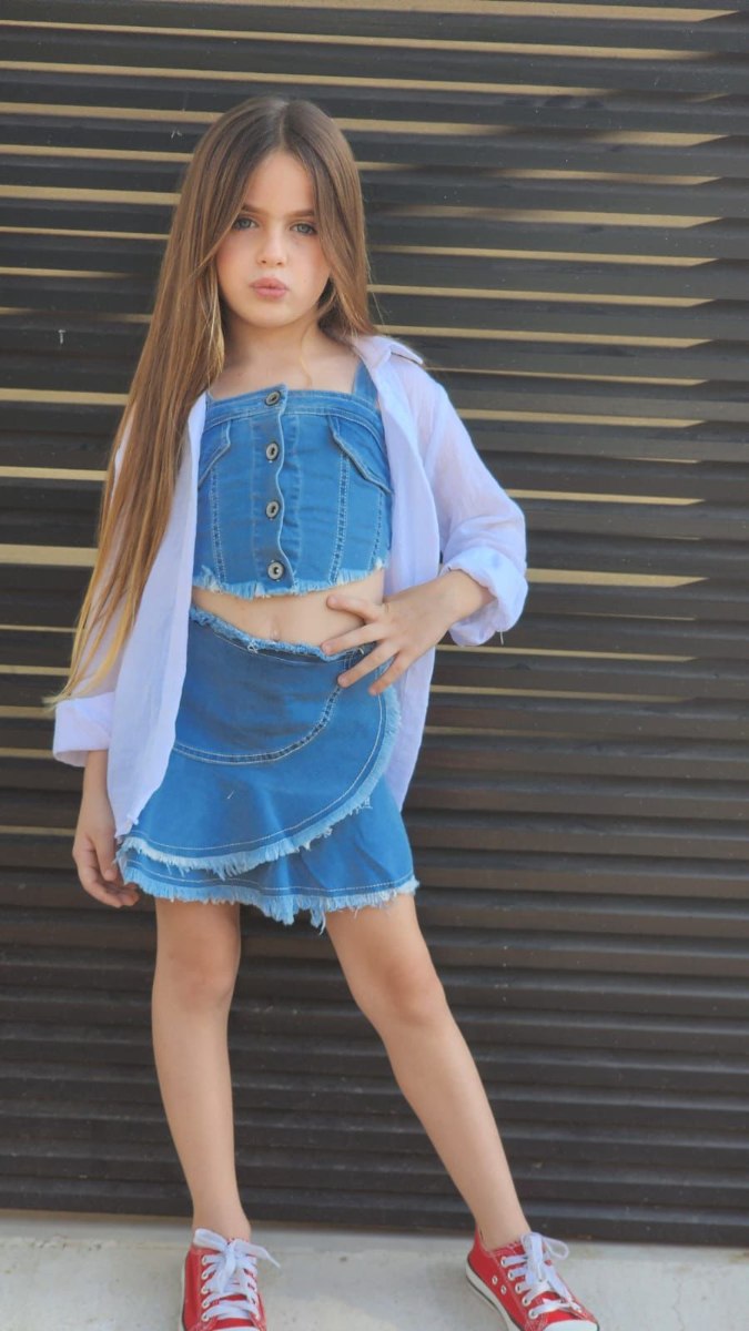 סט ג'ינס חצאית וסטרפלס